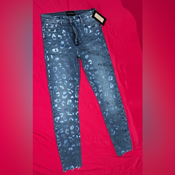 Black Orchid Denim - NWT Black Orchid Distressed Leopard Jaguar Blue Jeans Pants SZ 26. US SZ 2,4